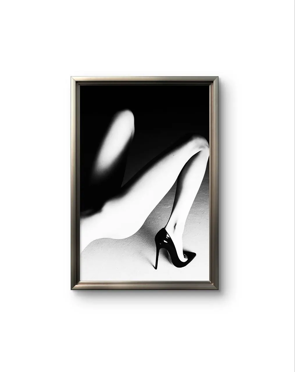 Bonaque - Elegance in Contrast — Fotografie Kunstdruck von Bonaque