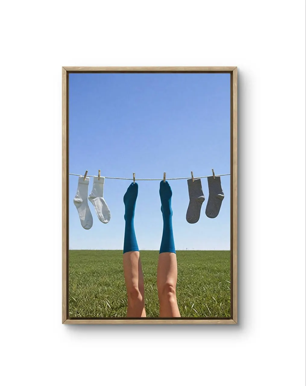 Mélodique - Hanging Out to Dry — Fotografie Kunstdruck von Mélodique